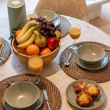 Flat Amadeus * デ パンネ